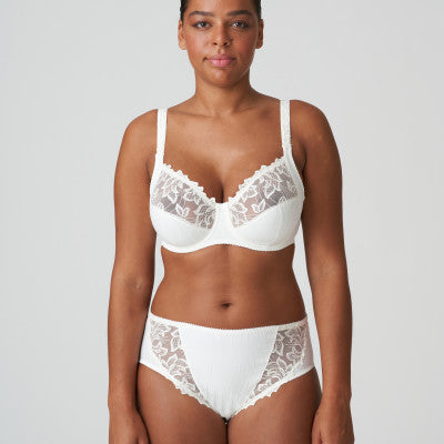 Soutien-gorge emboîtant avec armature et doublé de tulle – Deauville