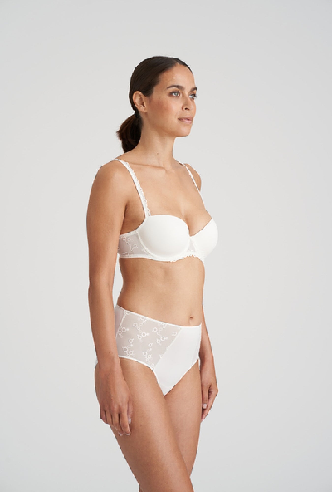 Slip Taille Haute Nellie – Confort, Élégance Et Maintien Parfait -N°259